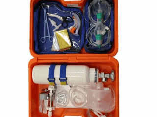 MALETÍN REANIMACIÓN CON REGULADOR DE PRESIÓN 15L + BOTELLA DE OXIGENO 2L (SIN CARGA)